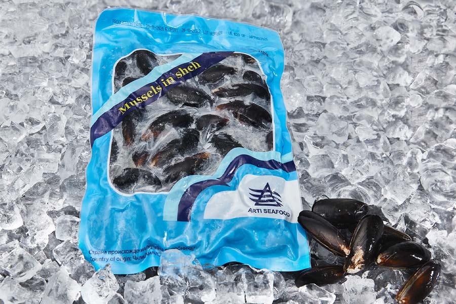 Мідії цілі в мушлях варені 40/60, уп 1 кг
