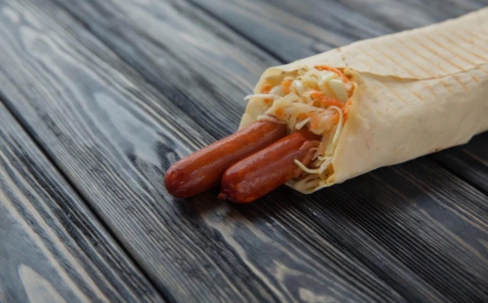 Сосиска в лаваші сирна 195г