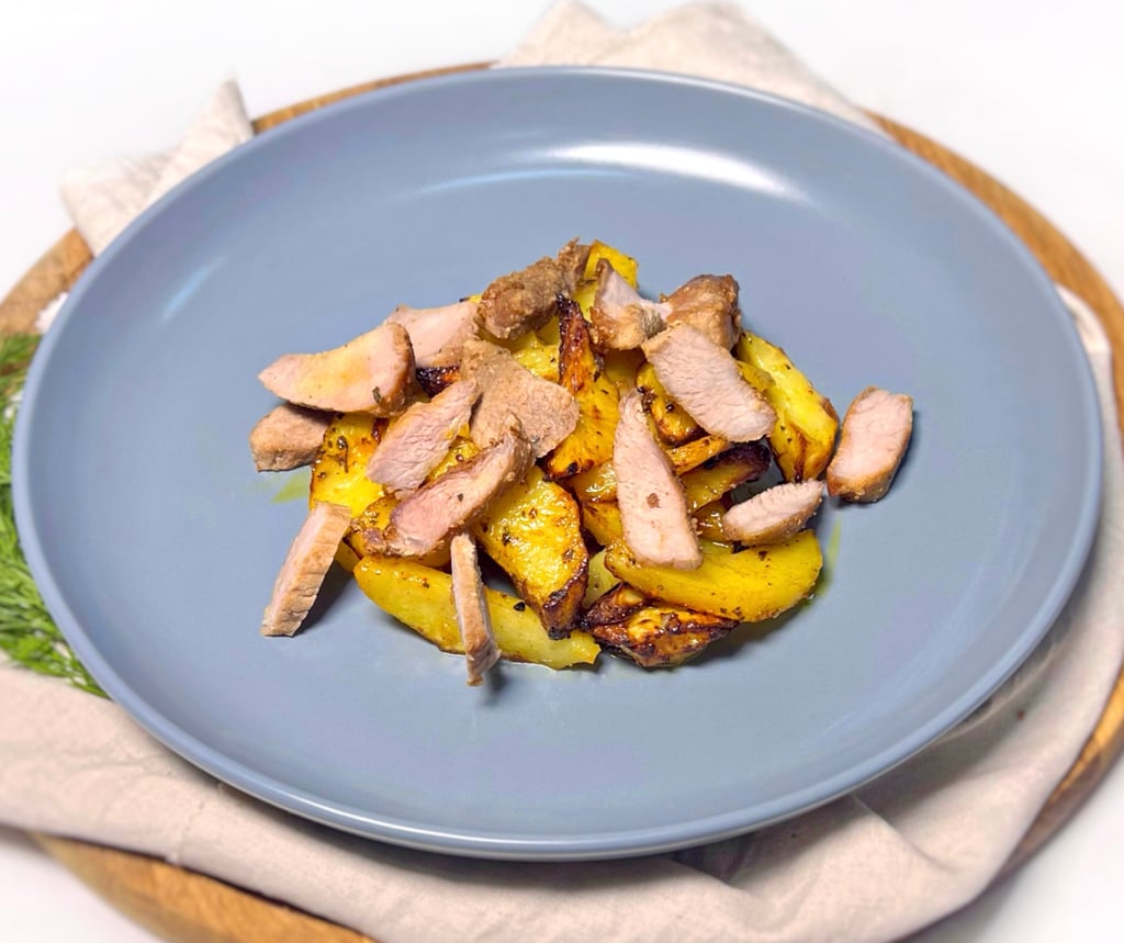 Картопля запечена з м’ясом