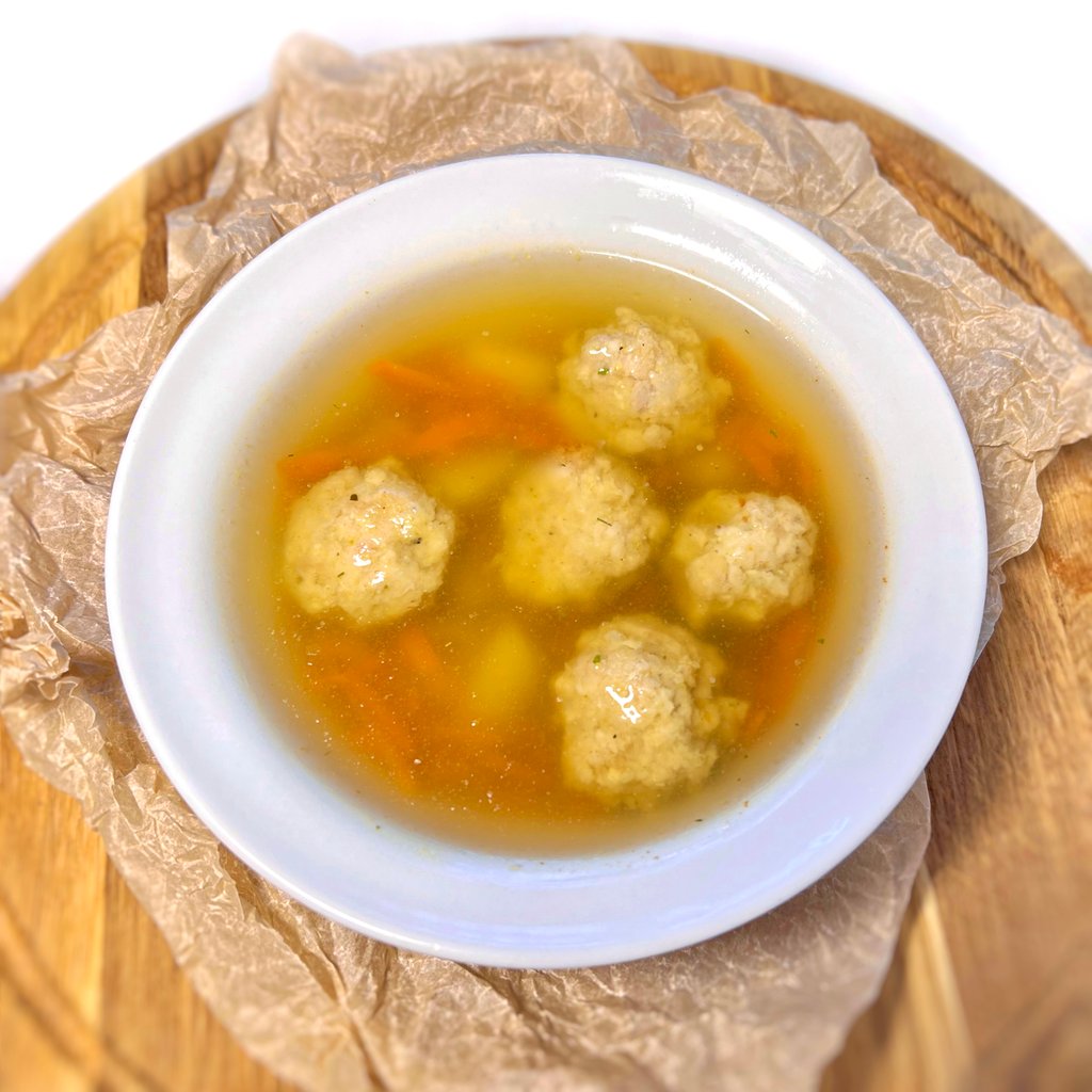 Суп з фрикадельками