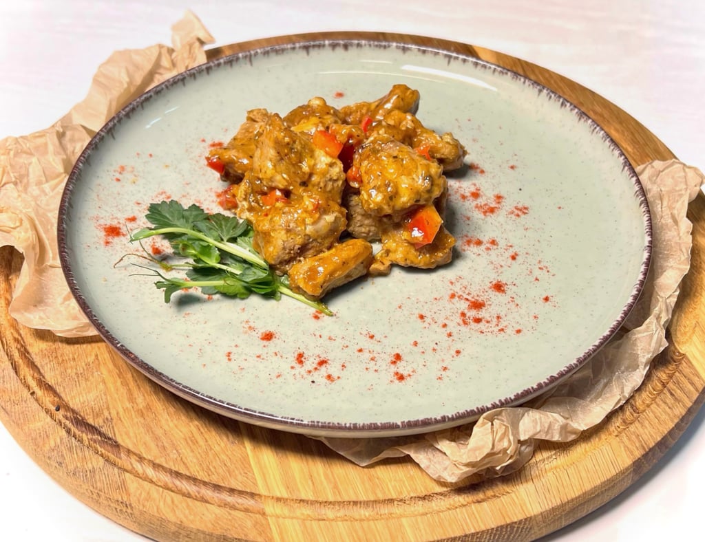 М’ясо в гостро солодкому соусі