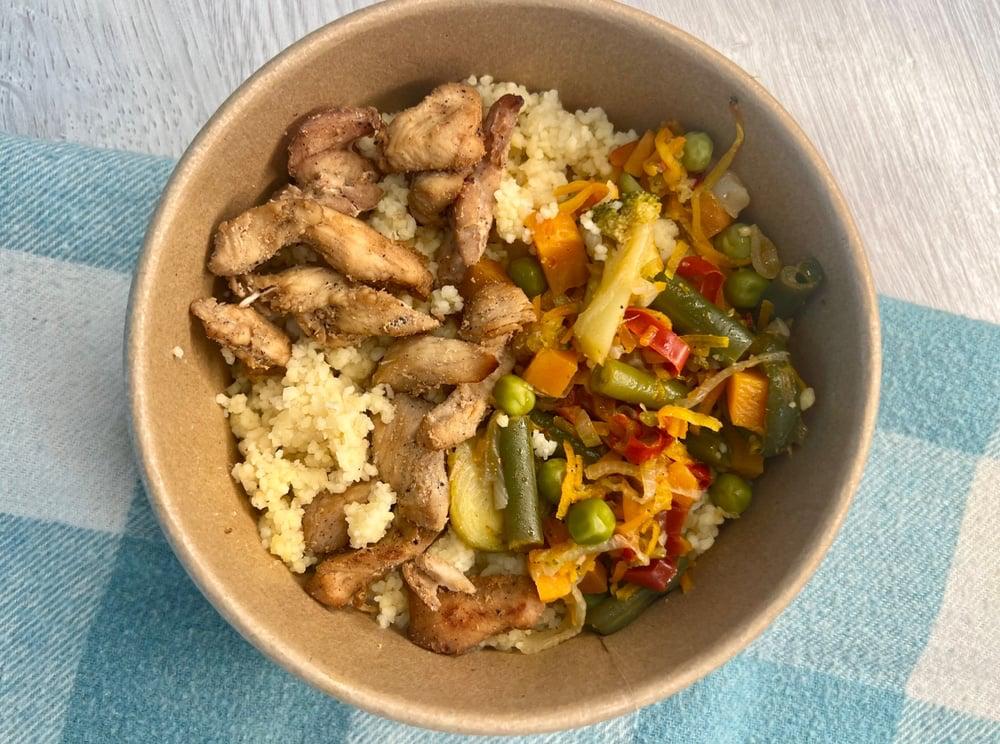 Кус-Кус з куркою та овочами
