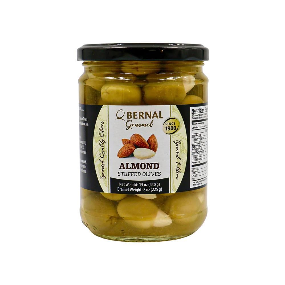 Оливки Bernal фаршировані мигдалем Almendra 300 гр