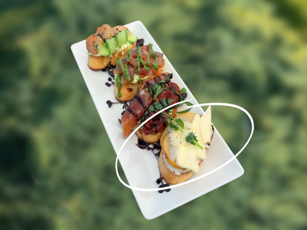 Брускета фруктово-ягідна (4шт)