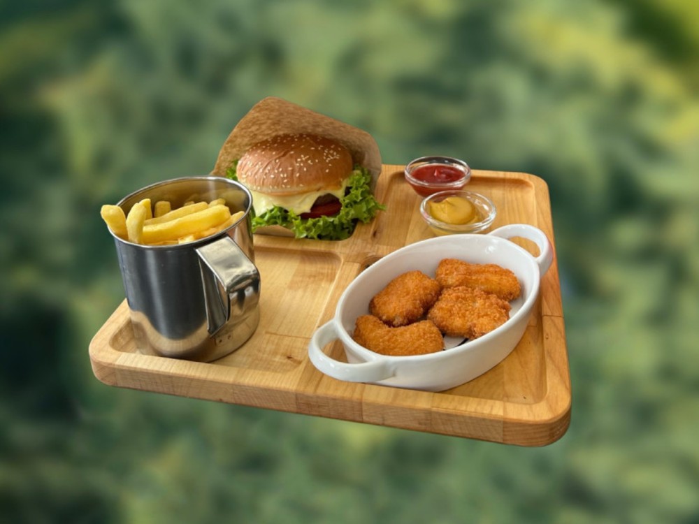 Бургер сет(бургер, нагетси,картопля фрі)