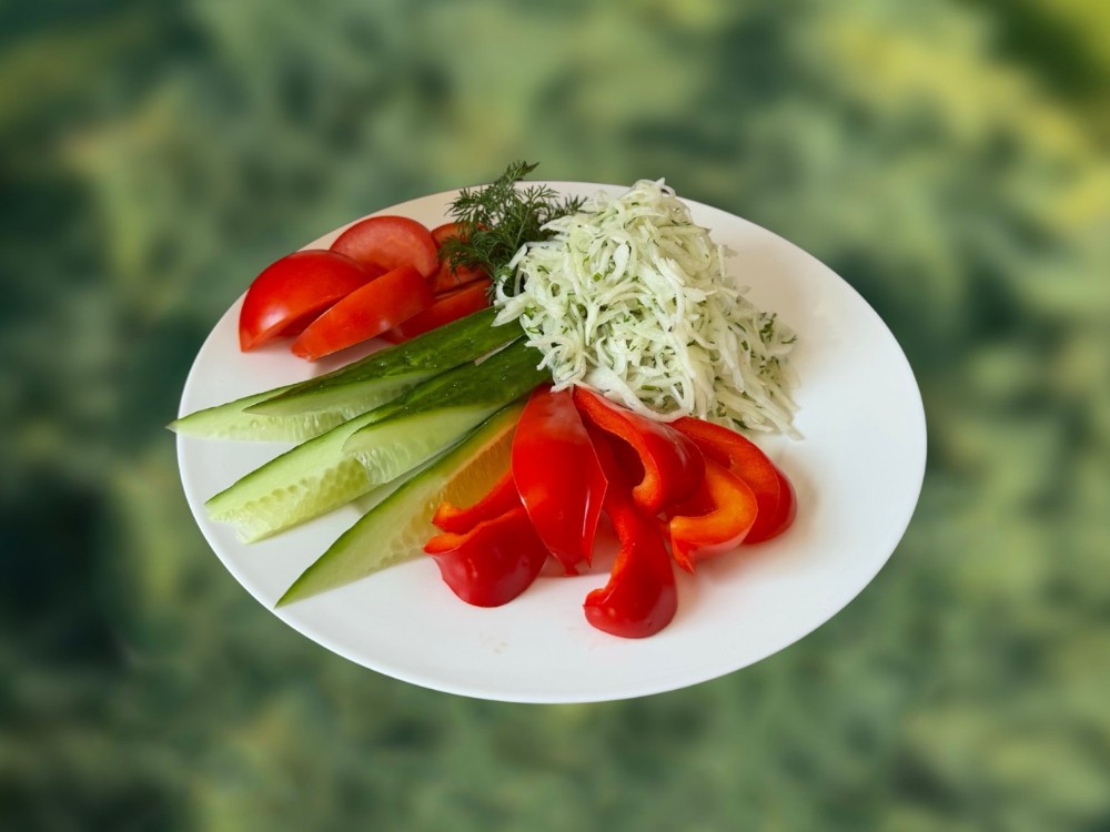 Салат "Овочеве асорті" 1/320