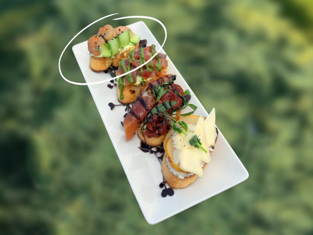 Брускета з креветкою (4шт)