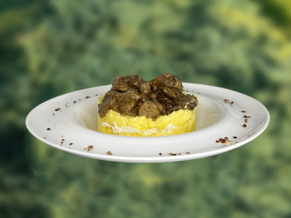 Палента з лисичками та бринзою 300г