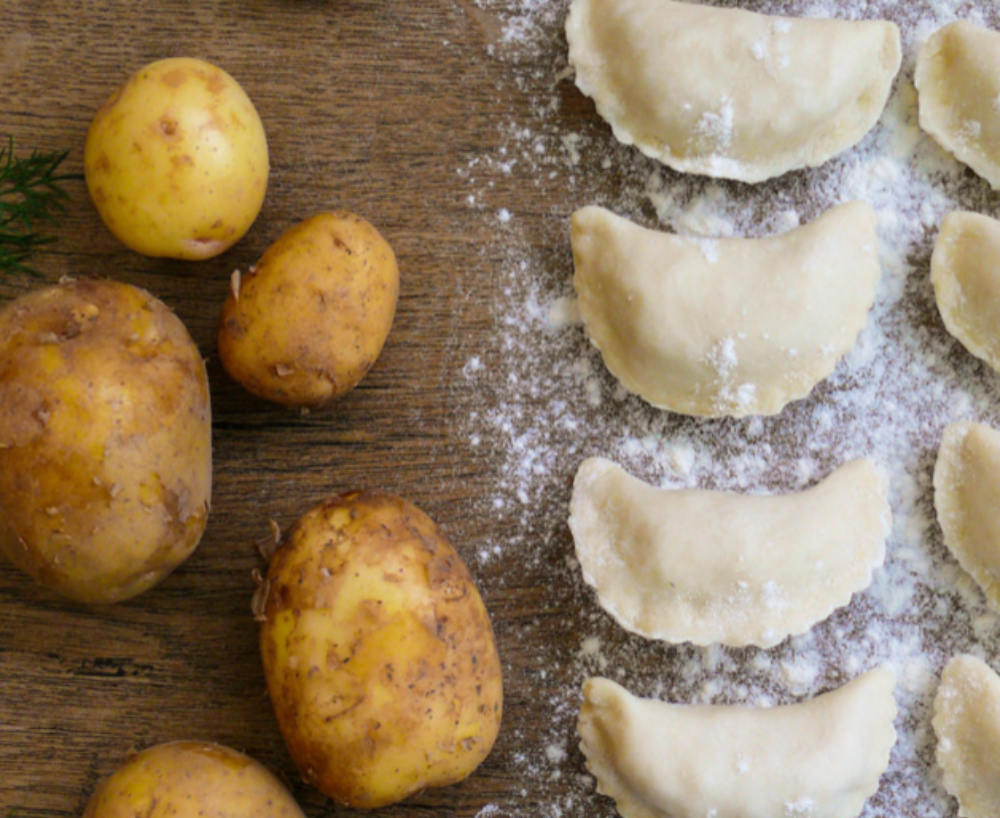 Вареники з картоплею та цибулею