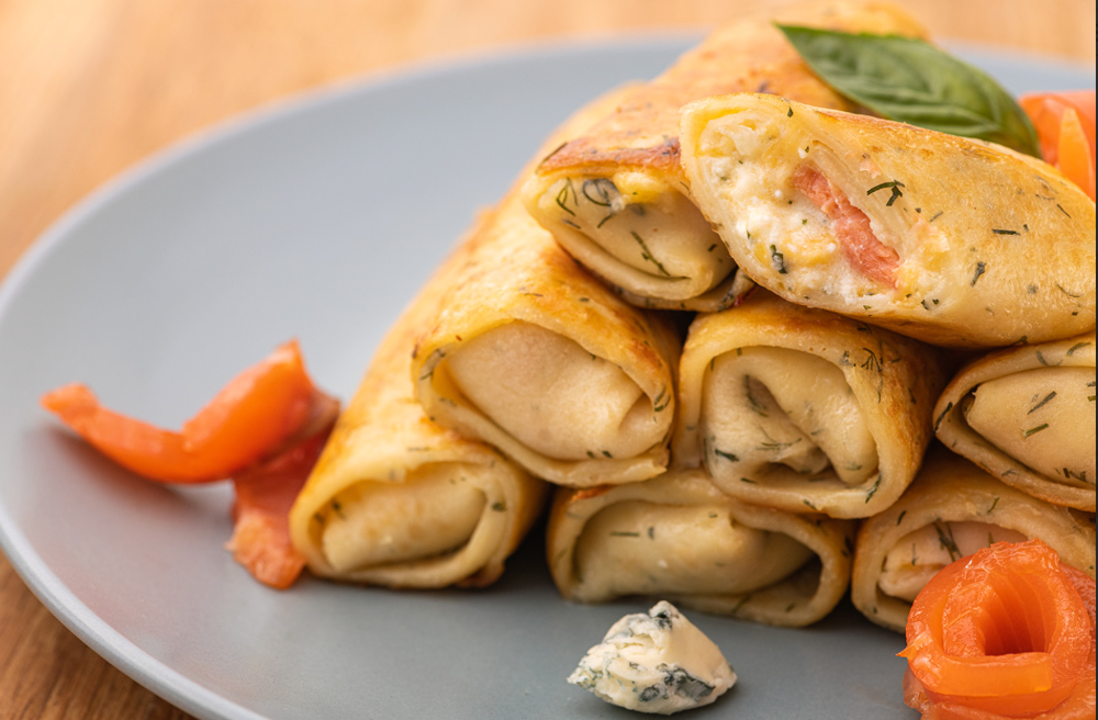 Млинці 4 сира та лосось