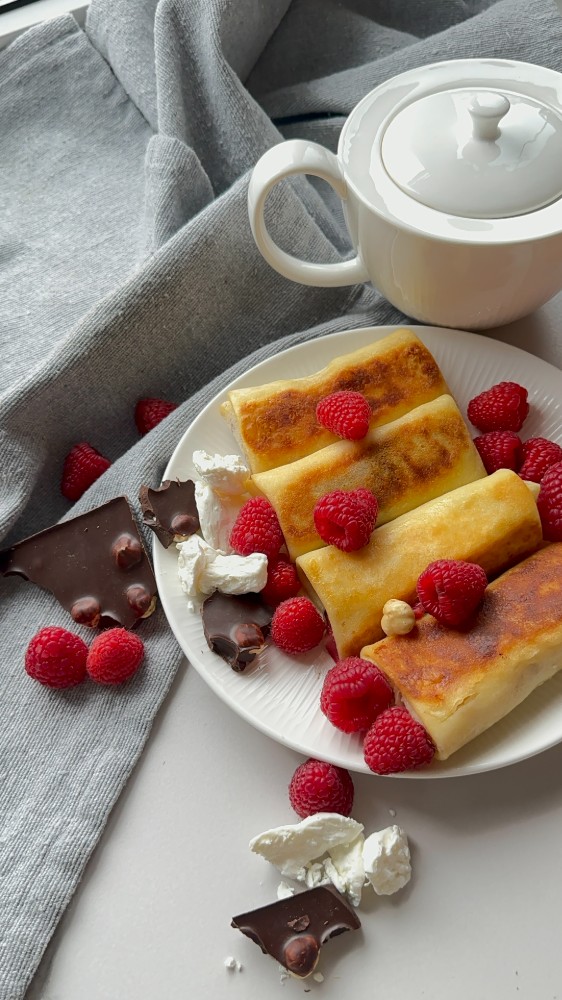 Млинці "Веселка" з шоколадом