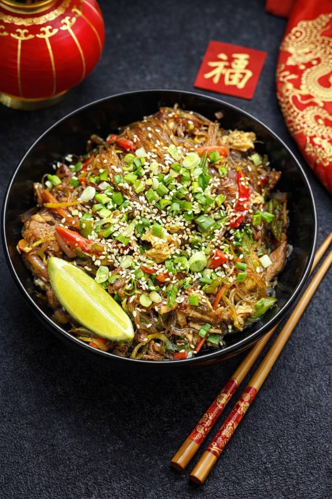 Фунчоза з куркую