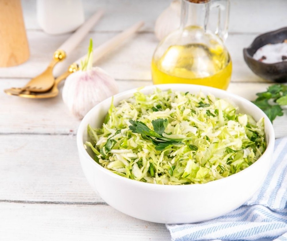 Салат зі свіжої капусти