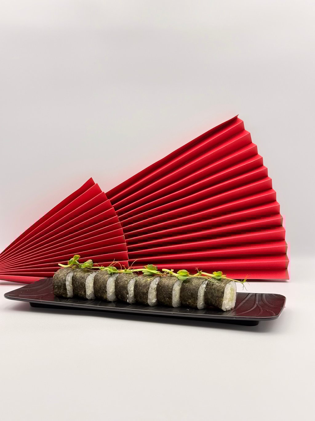 Рол Філа макі з грушею