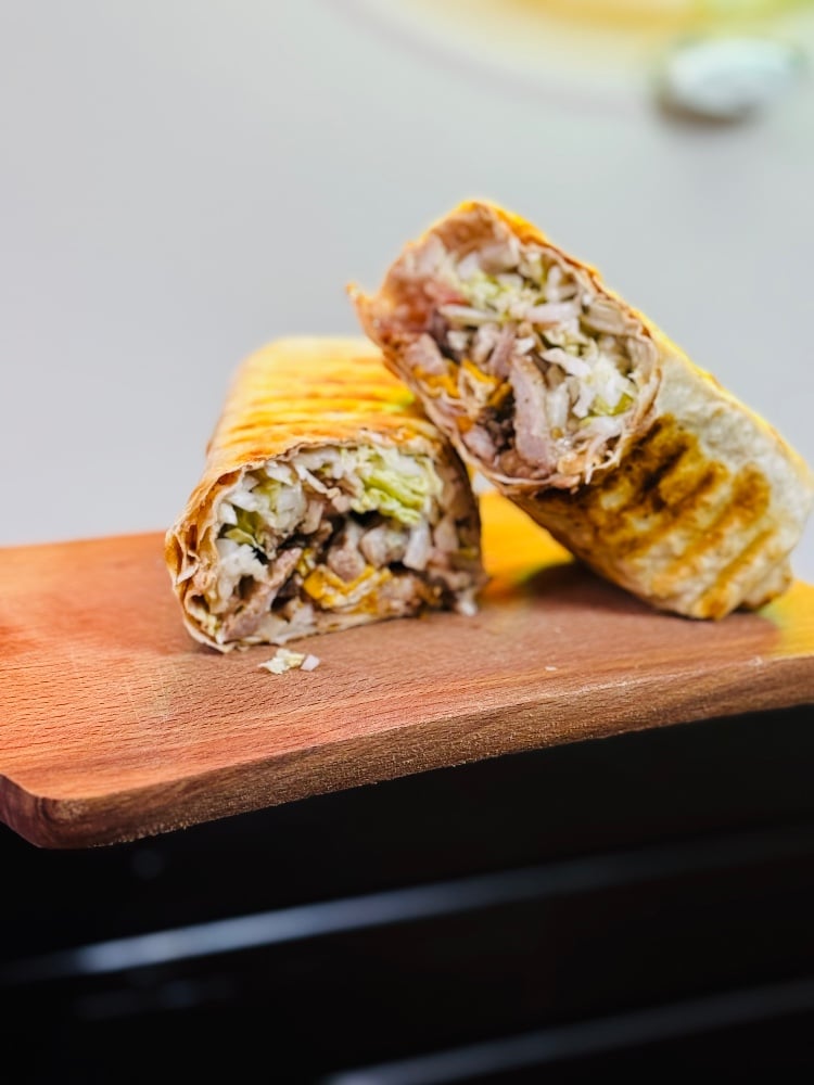 Шаурма зі свинячого шашлику класична