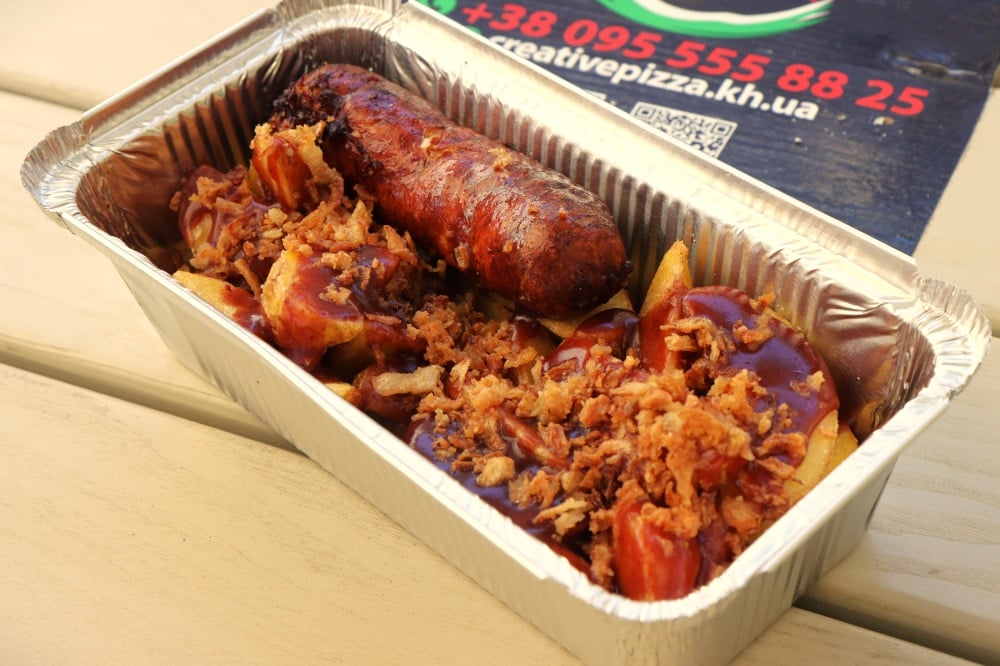 Картопля по селянські с ковбаскою