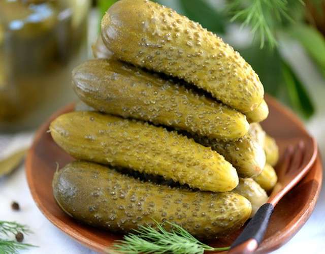Маринованi огiрки
