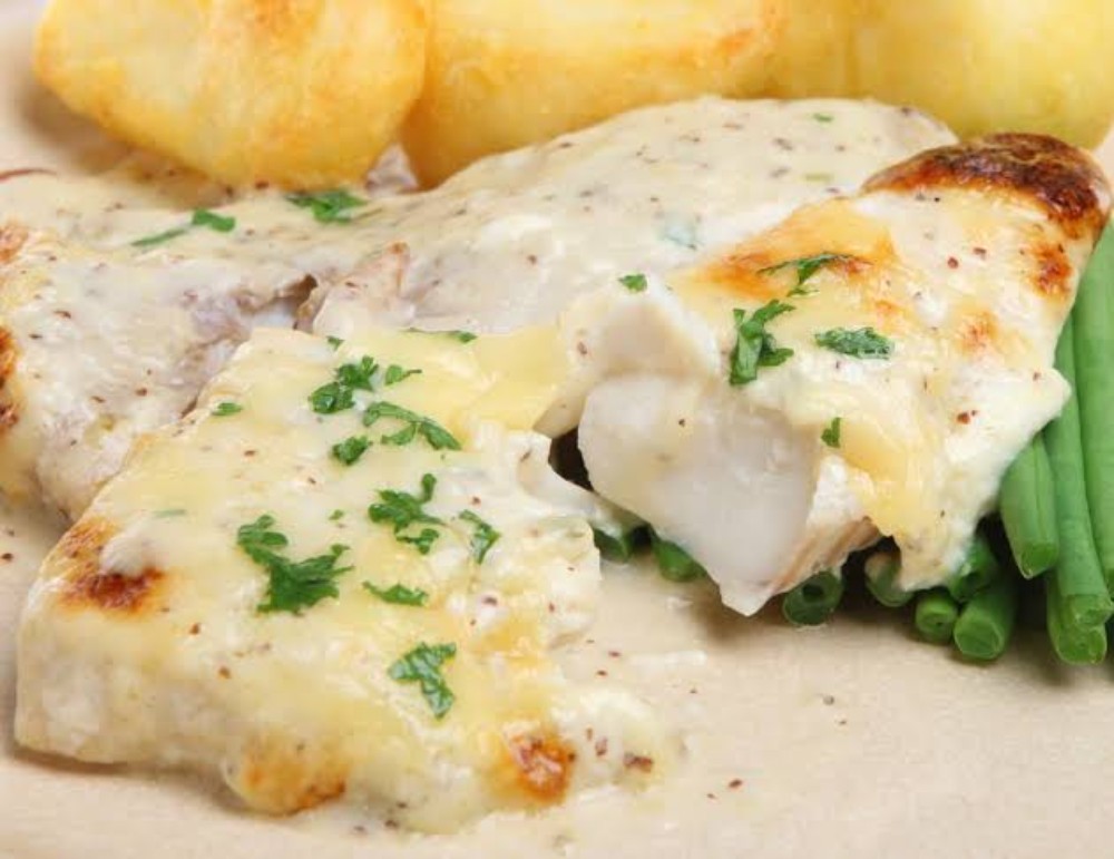 Рыба в духовке с сыром 300 гр – НГ/ Baked fish with cheese NY