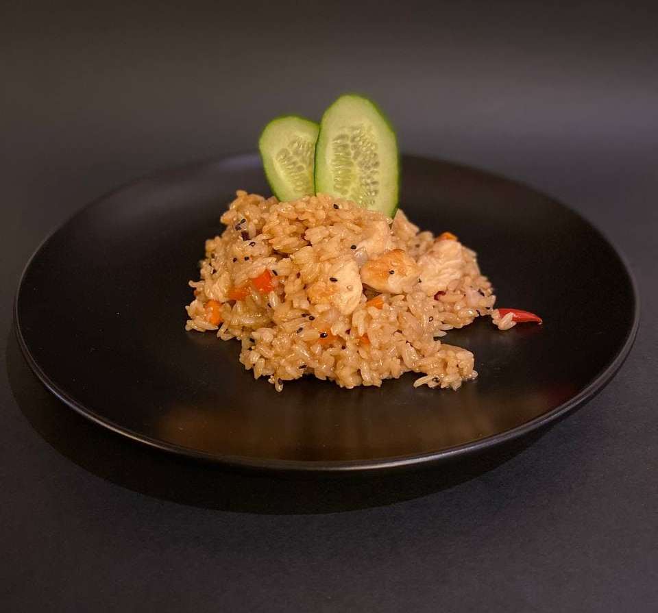 Тяхан з куркою та овочами (+упаковка)