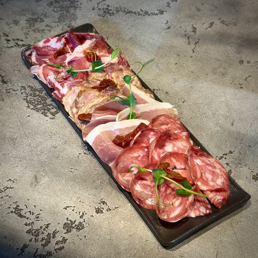 Асорті  мʼясне 