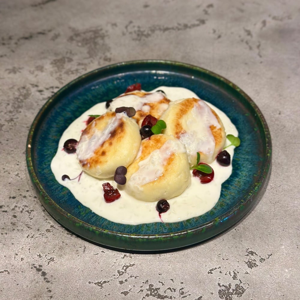  Сирники з кокосовим соусом