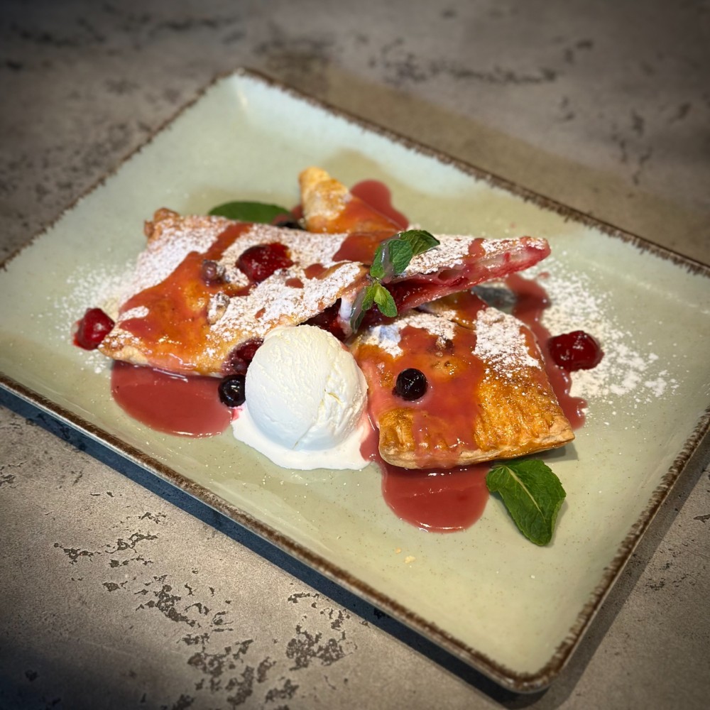 Вишневий штрудель