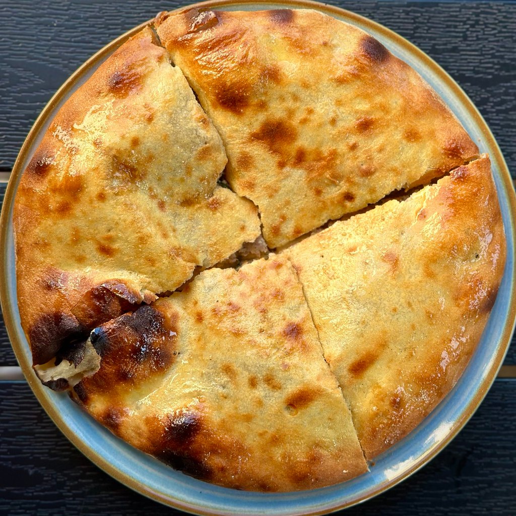 Хачапурі з мʼясом