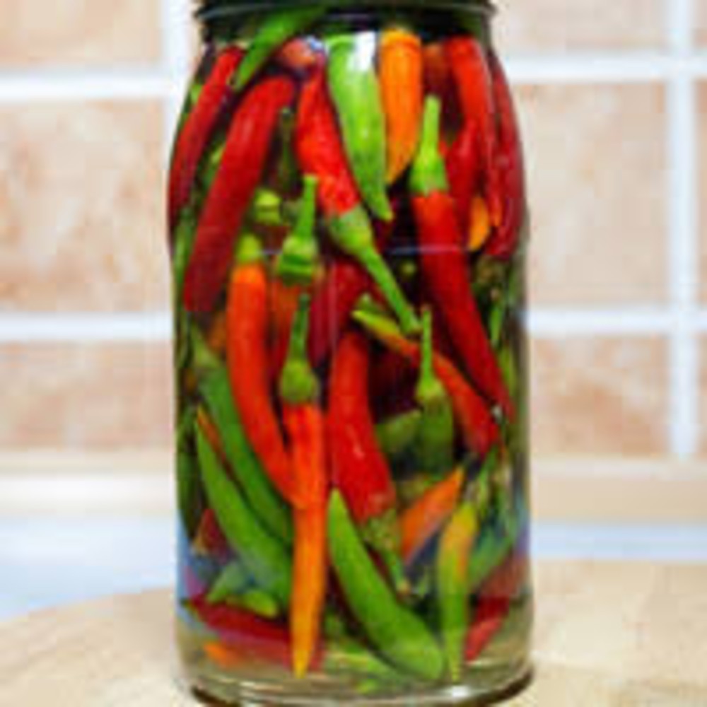 Перець чилі маринований