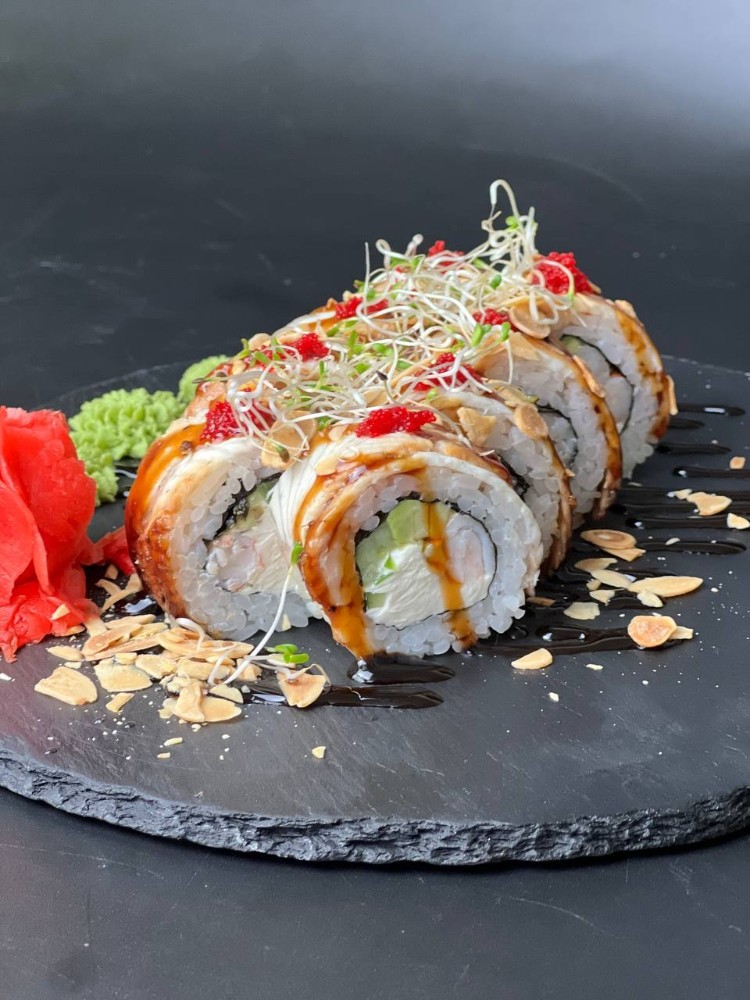 Філадельфія з вугром та креветкою