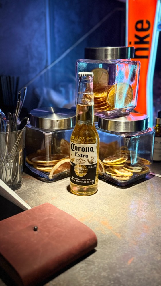 Corona пляшка 0,33