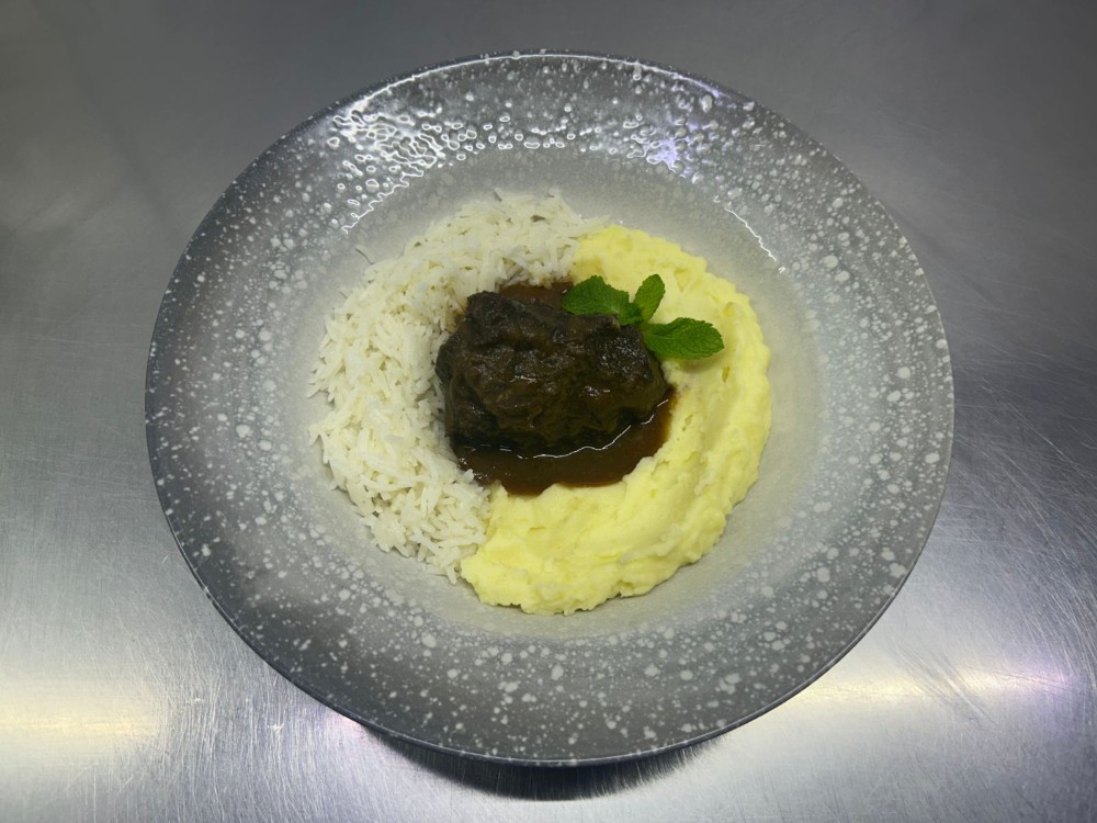 Телячі щічки