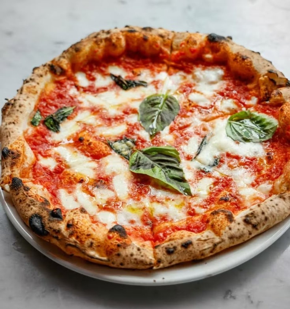Pizza Margarita/პიცა მარგარიტა