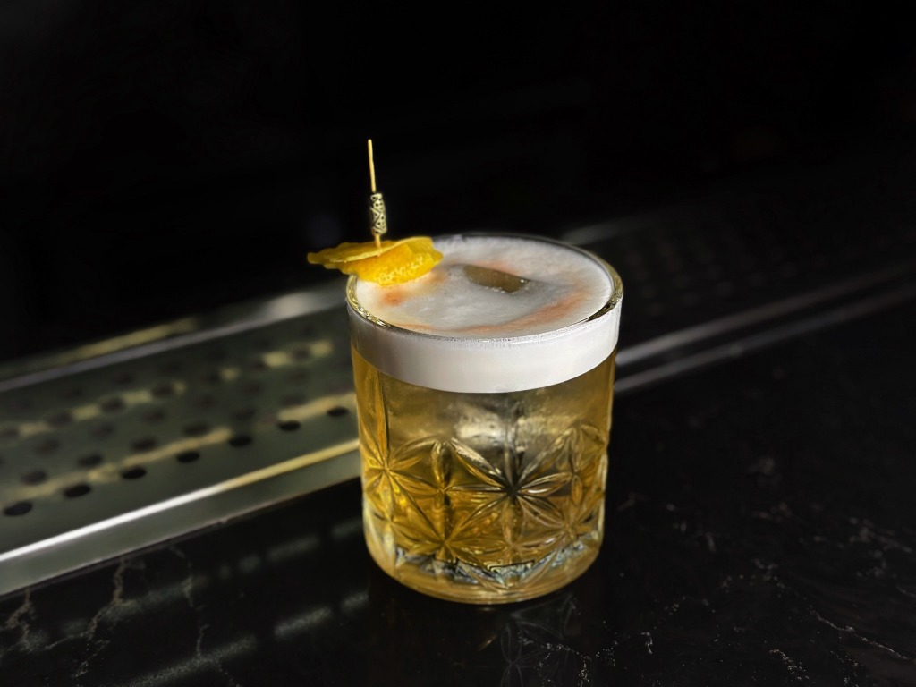 WHISKEY SOUR коктейль