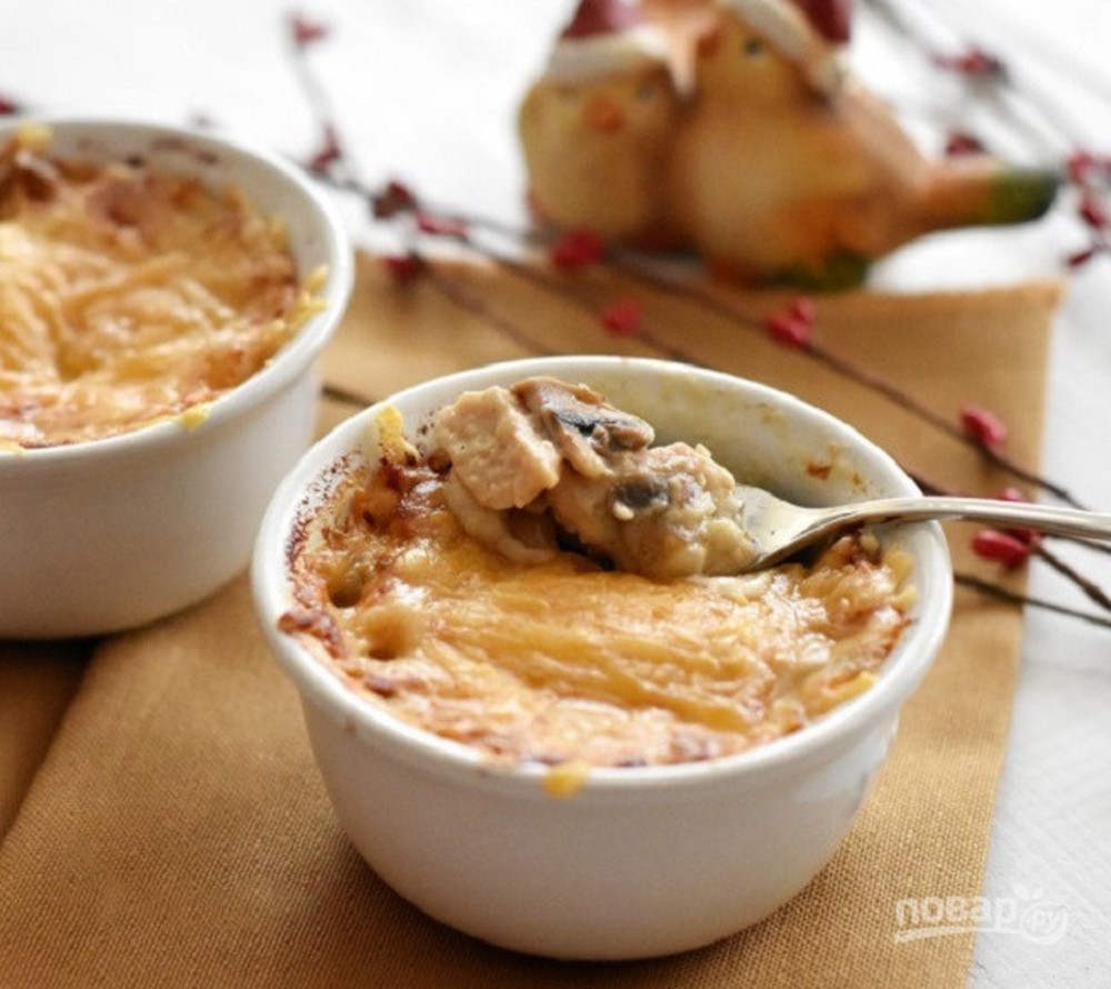 Жульєн з куркою та грибами 150г