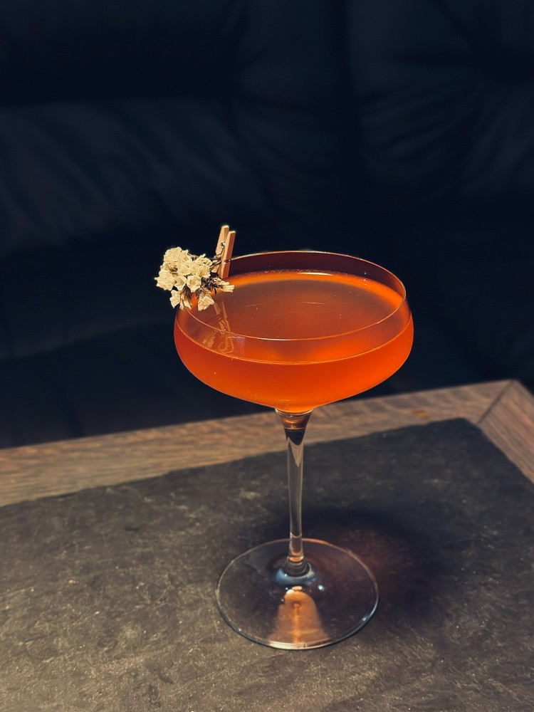 COSMOPOLITAN