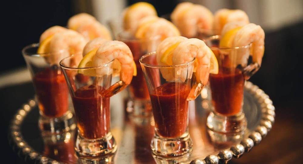 Cripsy Prawns Shot Glass with Sweet Chili Sauce