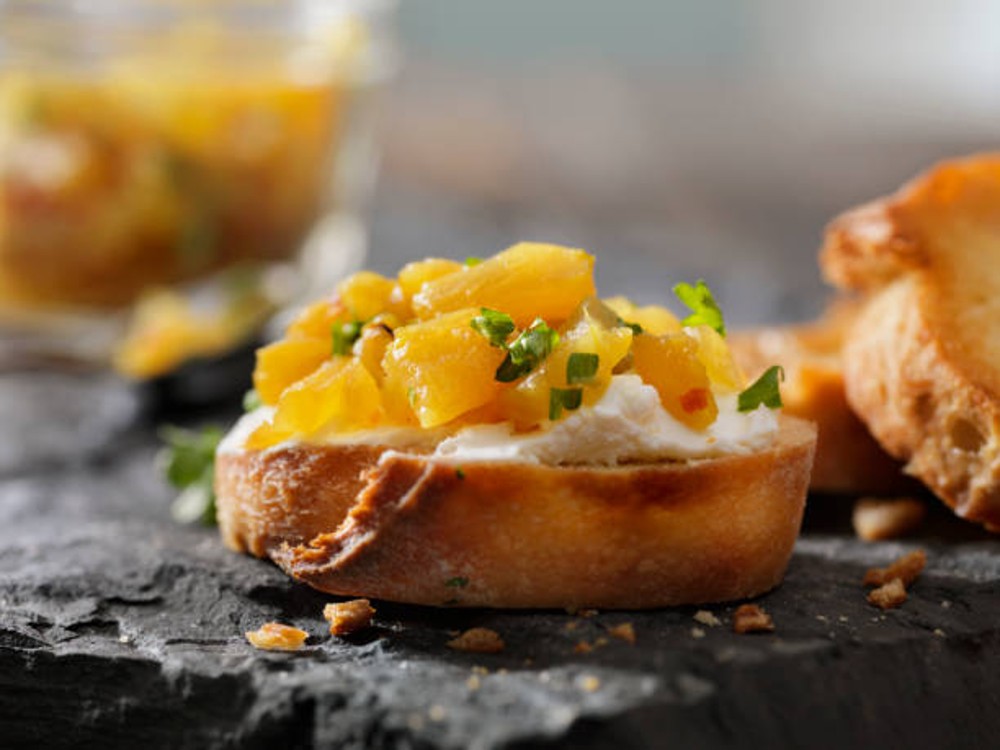 Pineapple Chutney Crostini with Cream Cheese