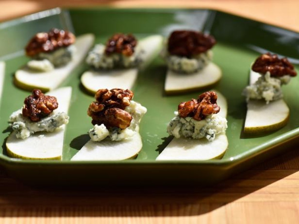 Blue Cheese, Honeyed Nut and Pear Canape