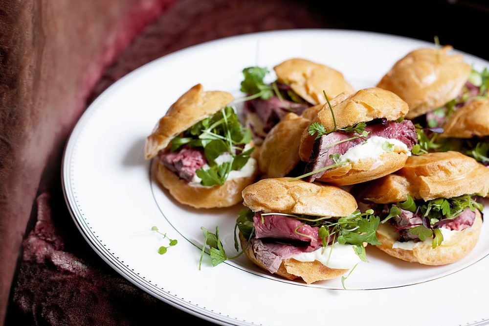 Eclair Beef and Cream Cheese Micro Green 