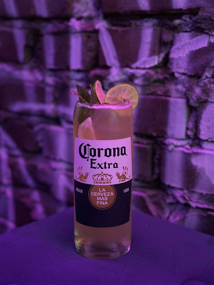 Corona PiN'A b/a