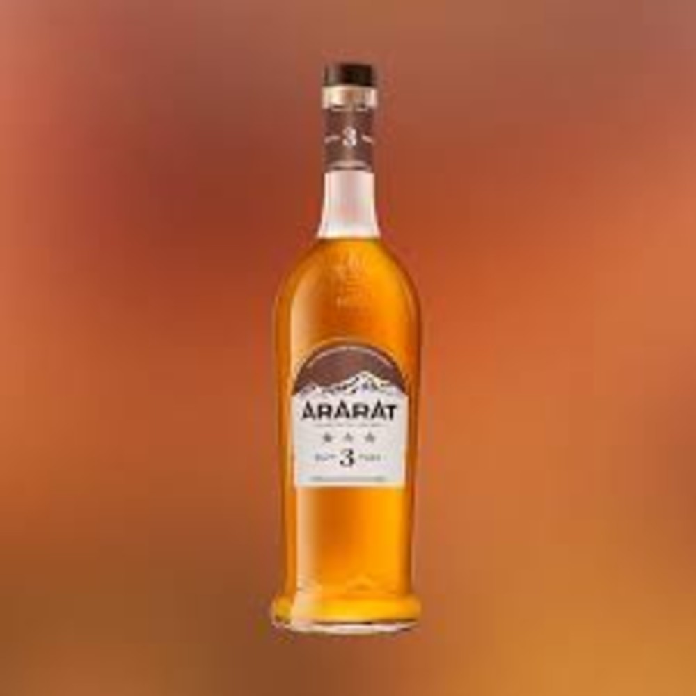 Бренді Ararat 3*