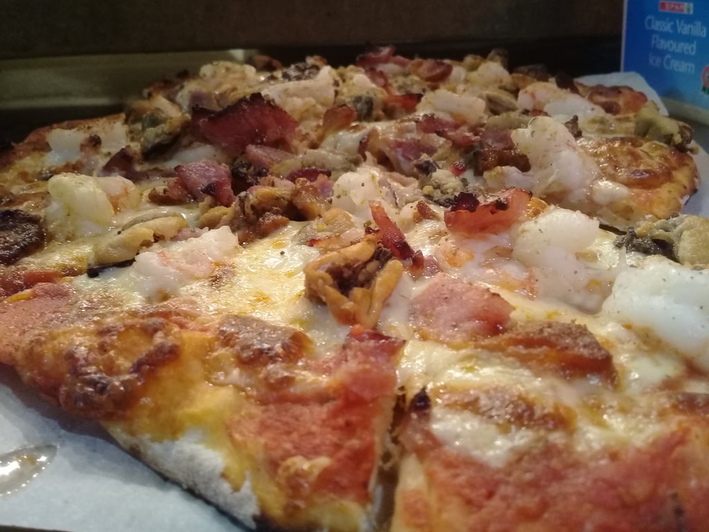 Pepe's Special PIZZA