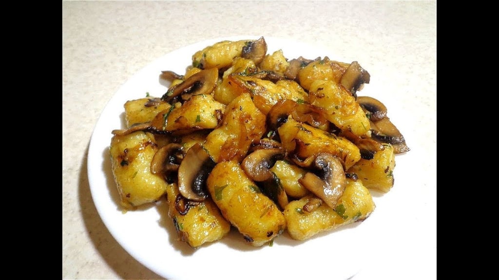 Палюшки з грибами та цибулею\200г