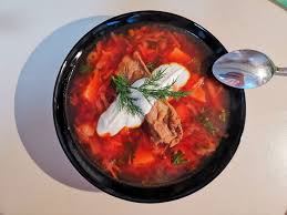 Борщ український зі свинини ребрами