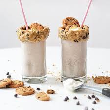 Cookie Dough Milkshake medium