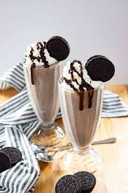 Oreo Land Milkshake Large