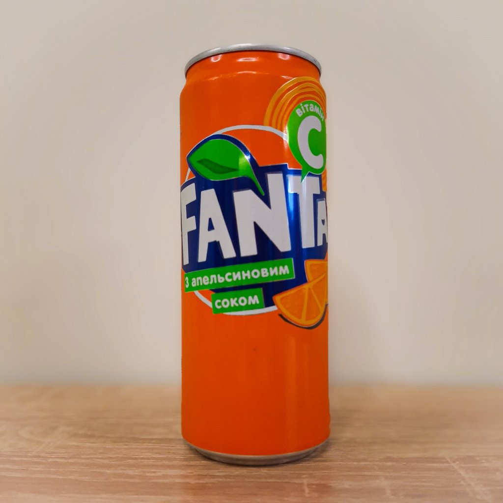Фанта 0,33л.