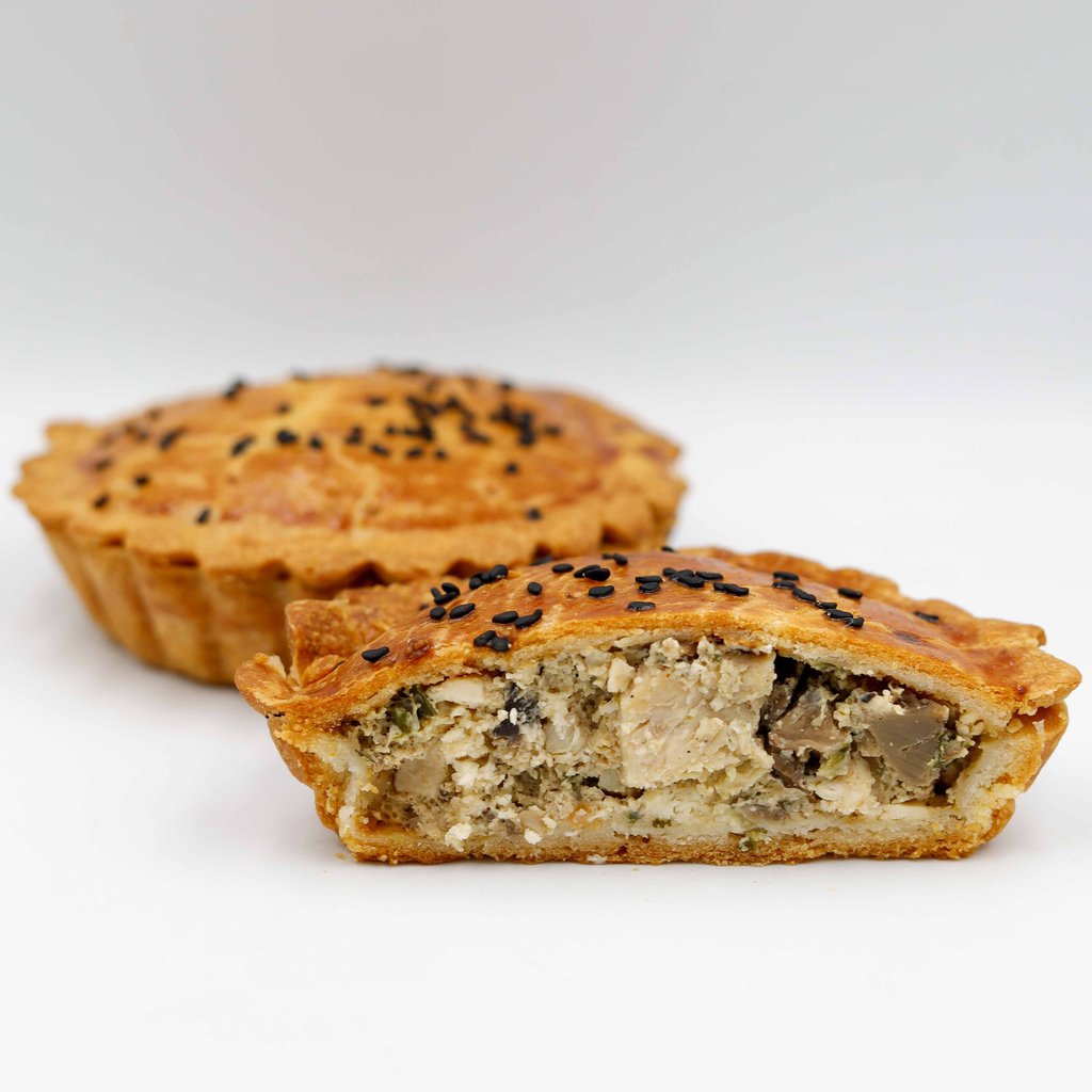 МІНІ ПИРІГ З КУРКОЮ, СИРОМ ТА ГРИБАМИ (4 шт.)