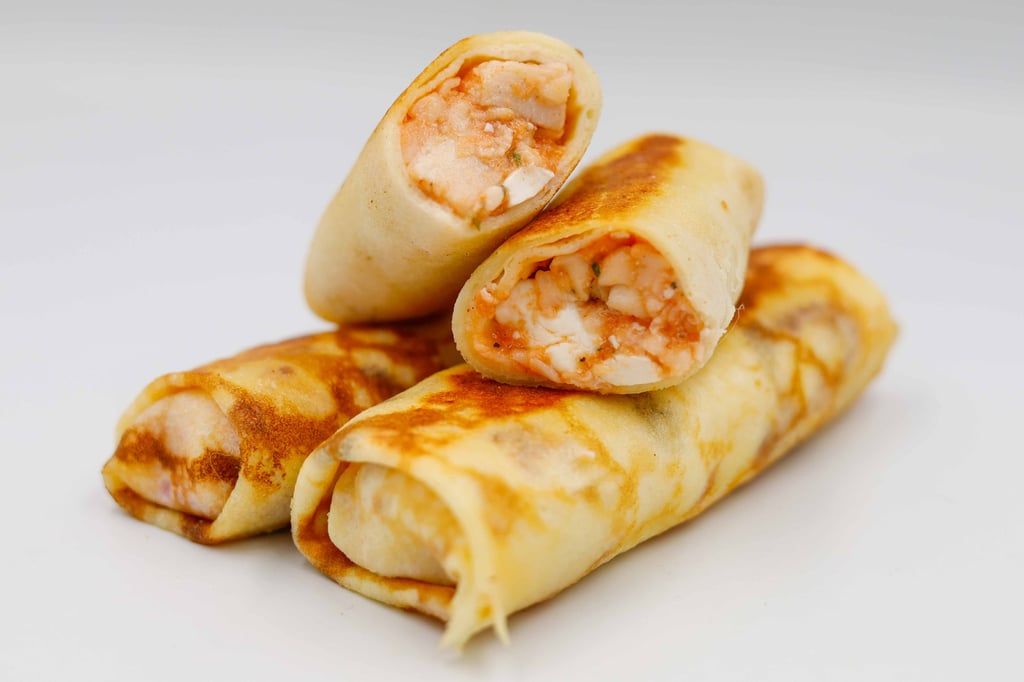 МЛИНЦІ З КУРКОЮ ТА МОЦАРЕЛОЮ | 600 Г (в упаковці)