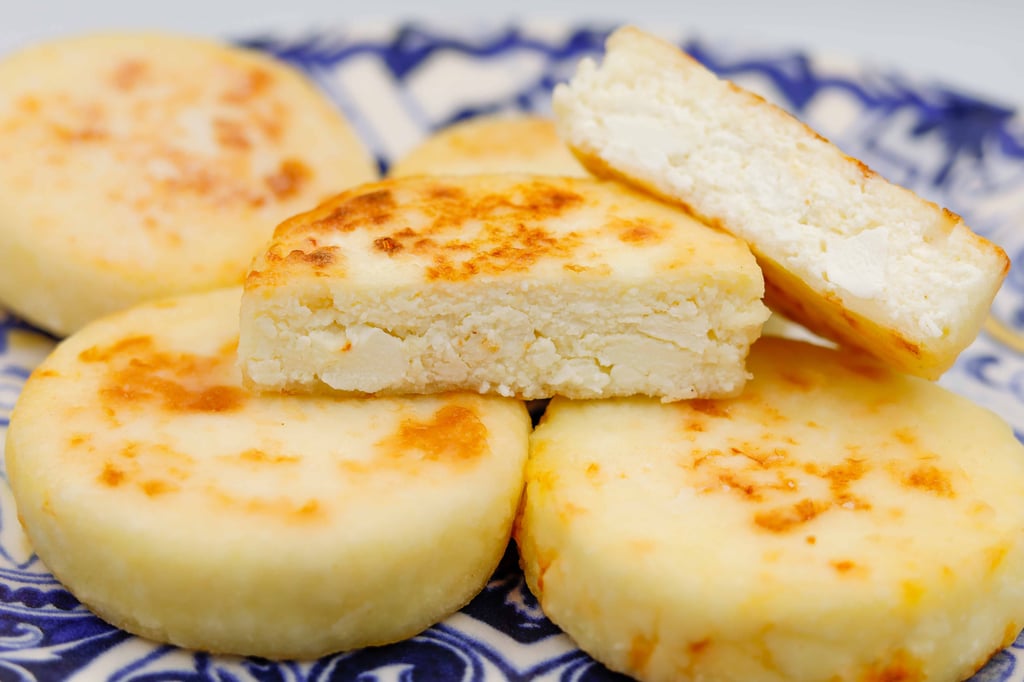 СИРНИКИ КЛАСИЧНІ СМАЖЕНІ ЗАМОРОЖЕНІ | 800 Г (в пакеті)